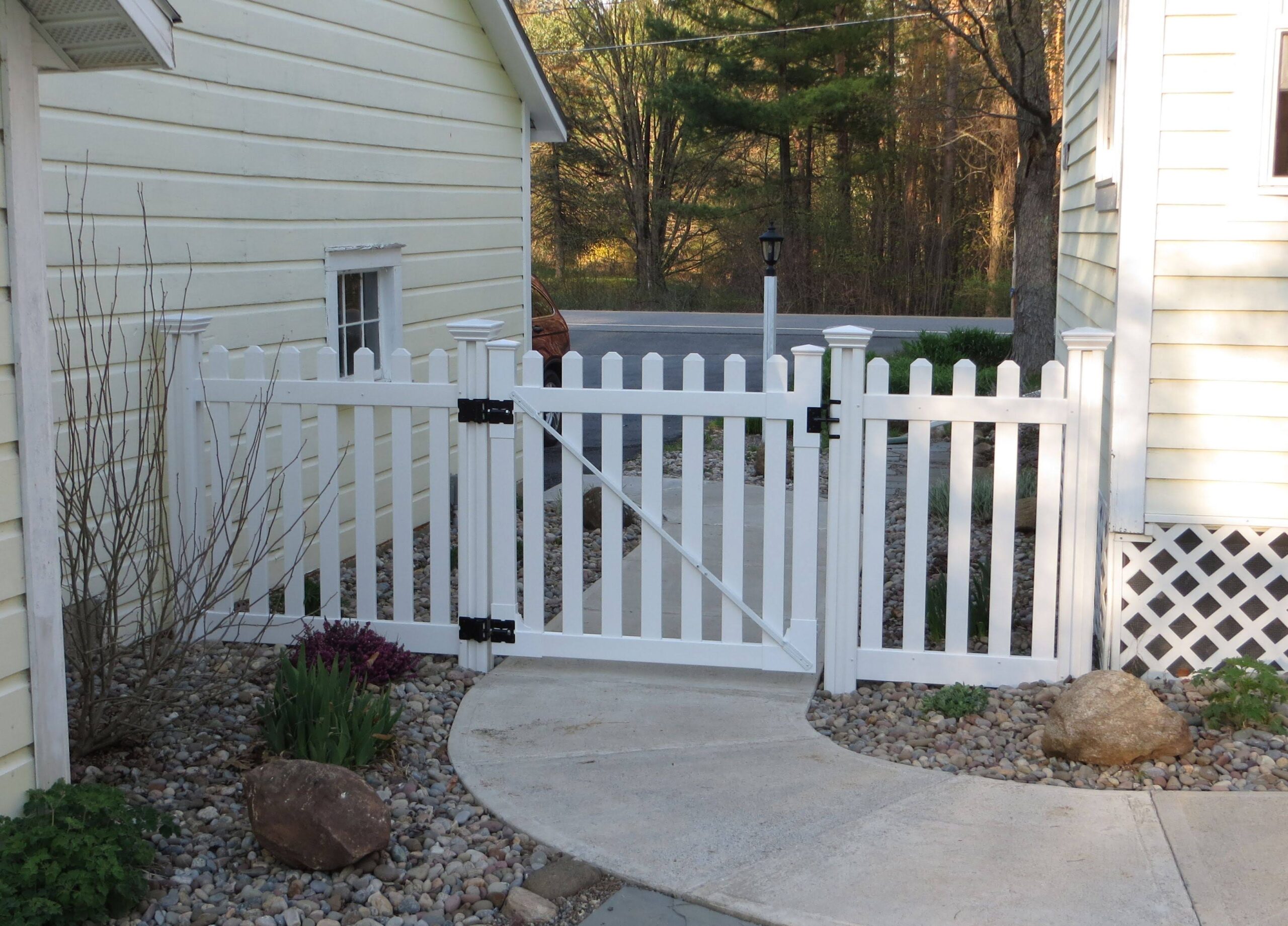 PVC Gate For Picket Fence