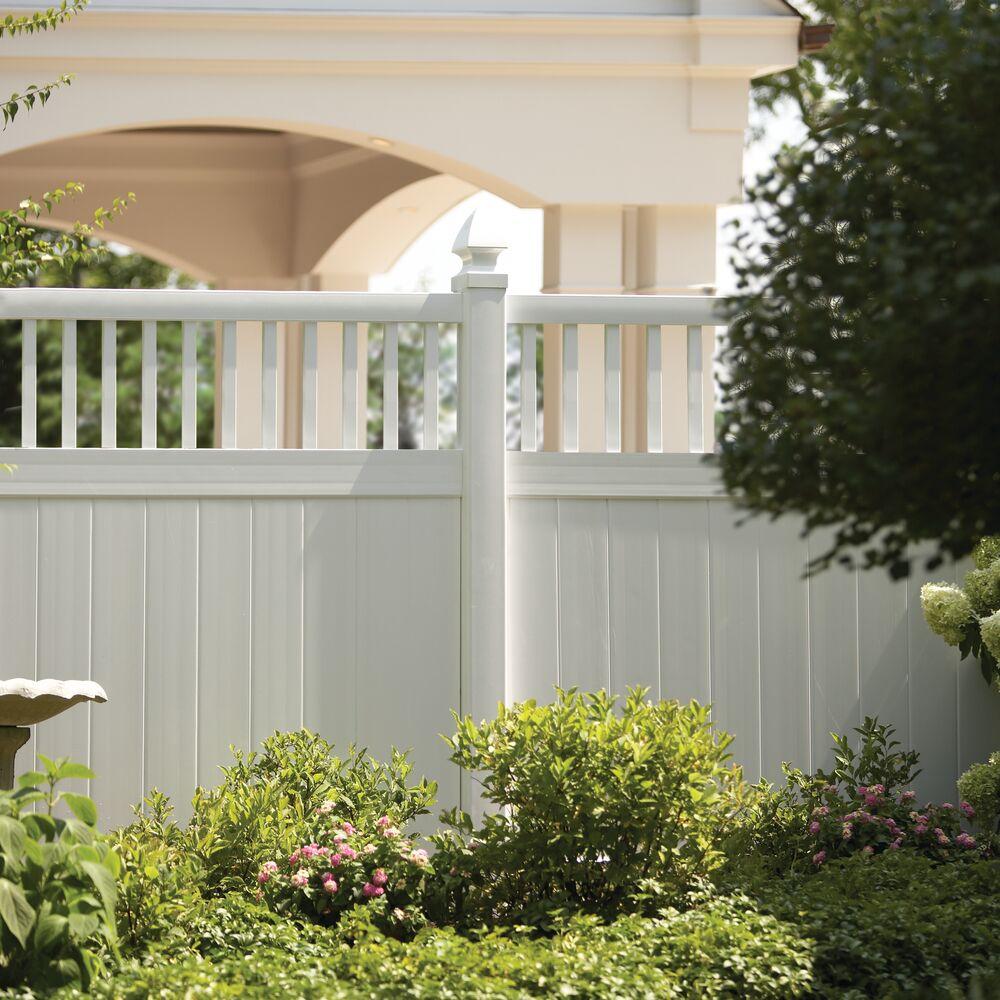 PVC Privacy fence with top picket