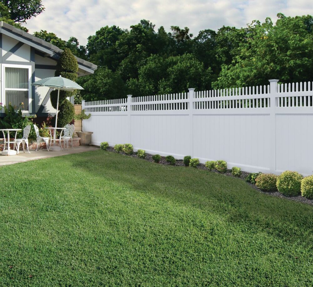 PVC Privacy fence with top picket